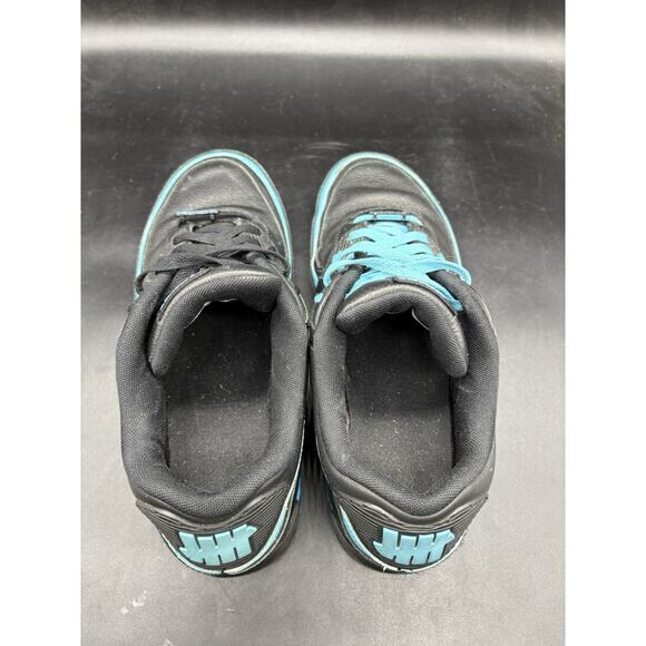 Nike Air Max 90 Undefeated Black Blue Fury CJ7197-002 Mens sneakers size 10.5 main image 10